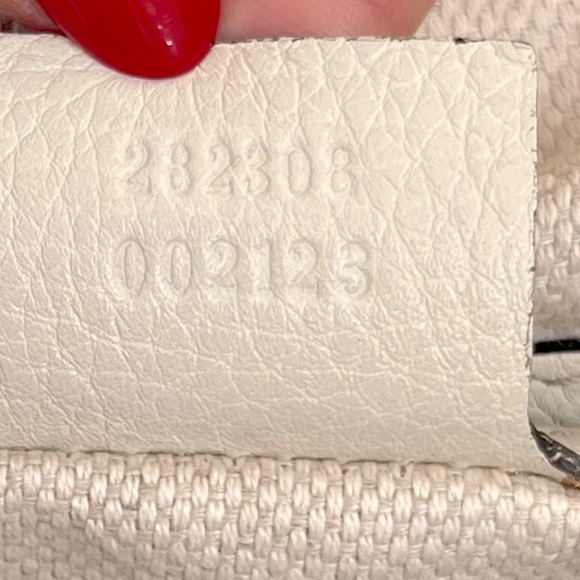 💯 Authentic Gucci Large Soho Tote Ivory Pebbled Leather GHW Tassel EUC Full Set - Picture 7 of 9